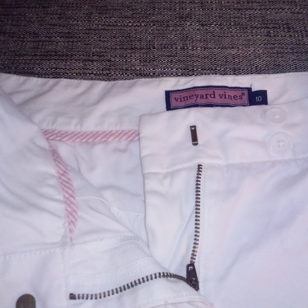Shorts - Picture 4 of 5